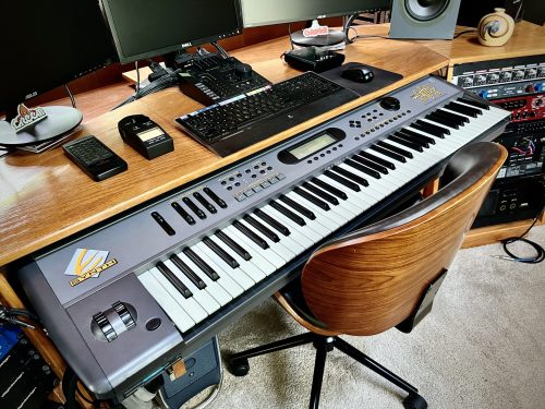 <span>06</span>Emu e-Synth