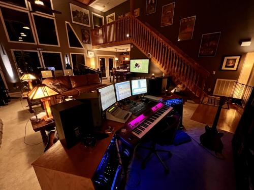 07 Main desk view 2
