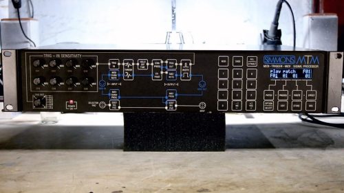 <span>05</span>Simmons MTM<br />MIDI-Trigger-MIDI Converter