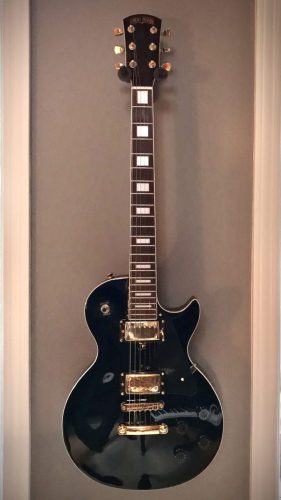 <span>04</span>Great Divide Les Paul Custom prototype