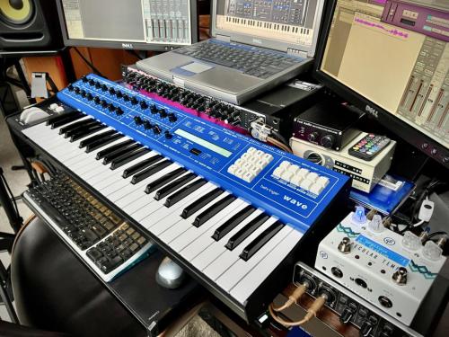 10 Wave synth + Specular Tempus pedal