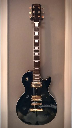 <span>04</span>Great Divide Les Paul Custom prototype